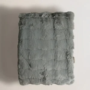 Manta efecto pelo ondas verde seco